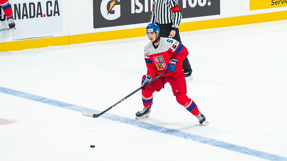 Dvacítka první test vyhrála až v prodloužení