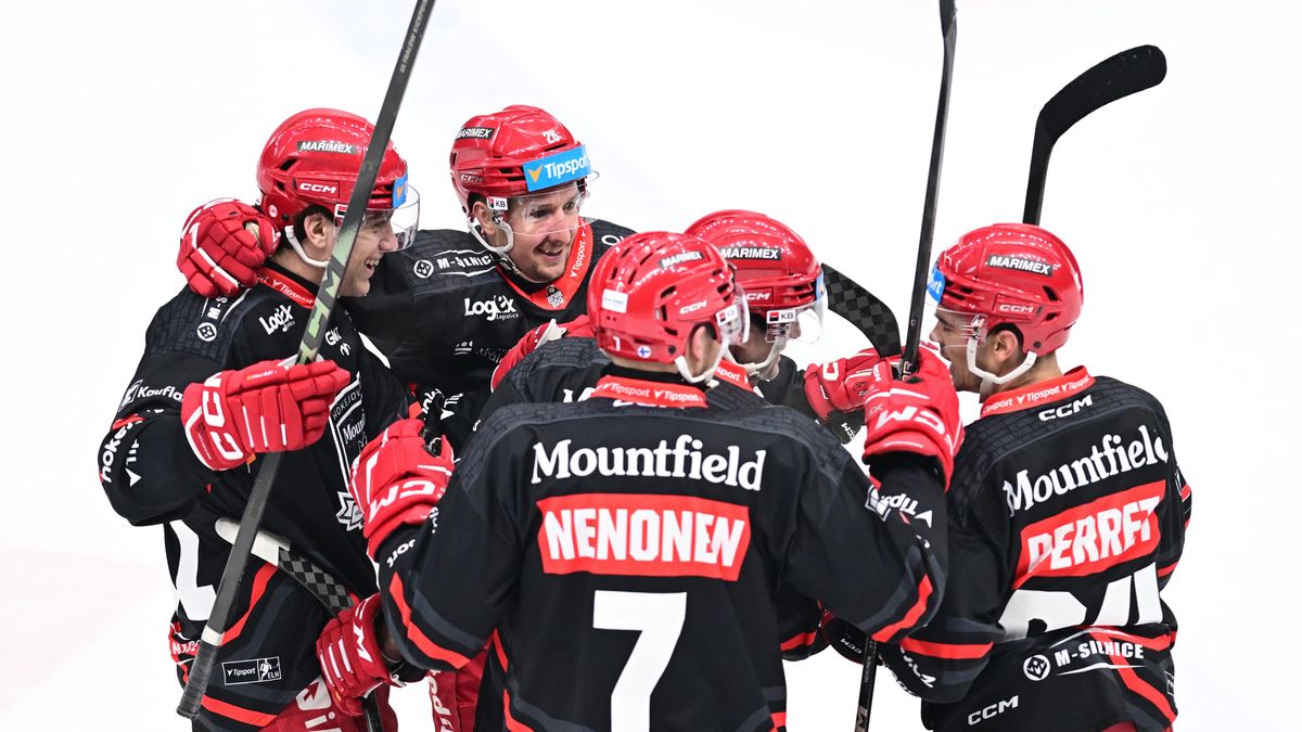 HOKEJ ONLINE: Videomomenty. Hradec ničí Olomouc, přidává už čtvrtý gól! Gólman Mountfieldu vytáhl skvostný zákrok