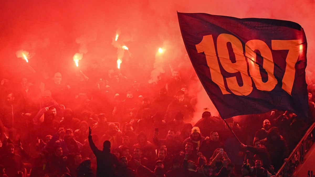 UEFA tvrdě trestá Plzeň po Fenerbahce. Viktoria žádá vysvětlení