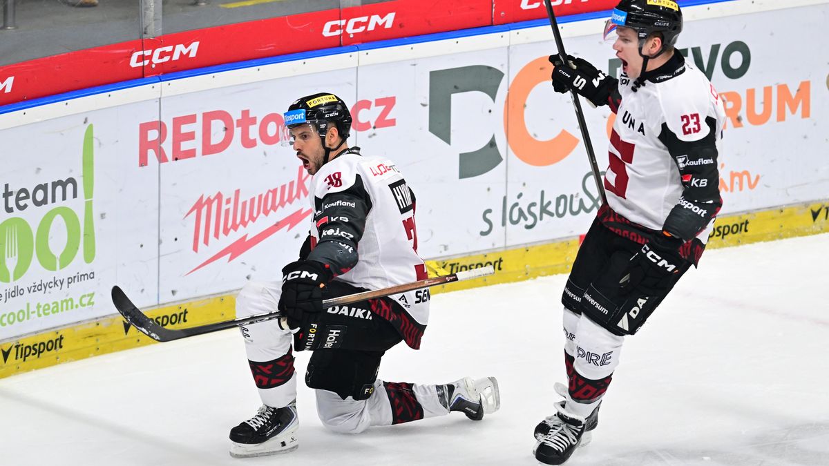 HOKEJ ONLINE: Šok v Hradci, Sparta jde do vedení. Brno se prosadilo, Budějovice prohrávají