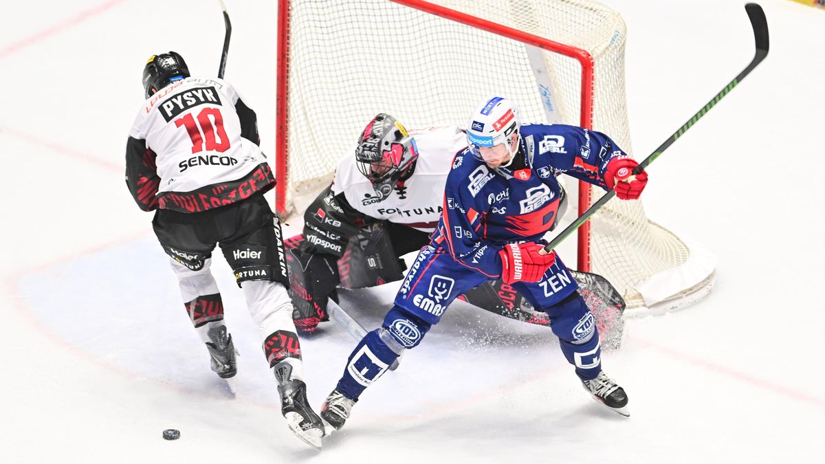 HOKEJ ONLINE: Drama v Pardubicích, proti Spartě se bude prodlužovat! Přídavek je i na Kladně a v Hradci