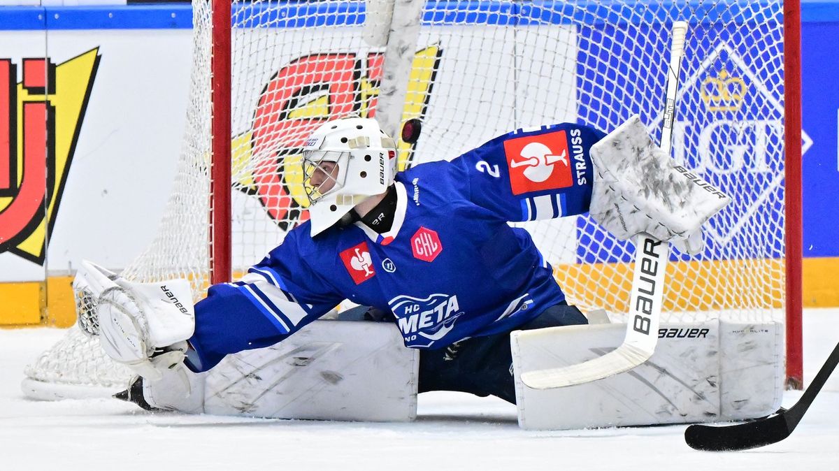 HOKEJ ONLINE: S Kometou je zle. Omlazený tým dostal od švédského mistra další gól