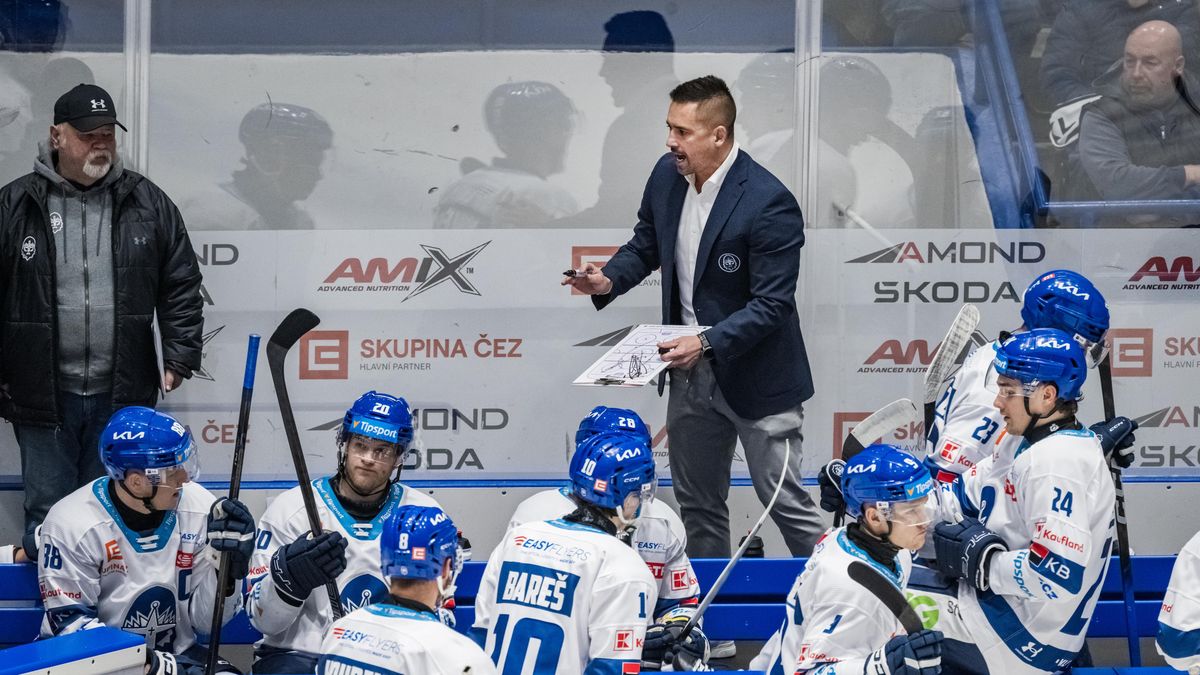 Plekanec zažil vítěznou premiéru, Pardubice přetrhly Litvínovu šňůru. Třinec prokázal více umu v nájezdech