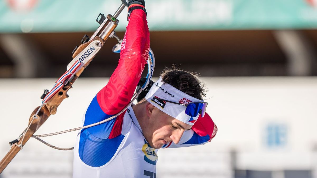 BIATLON ONLINE: Skvělá stojka Marečka! Češi ve štafetě bojují o medaile