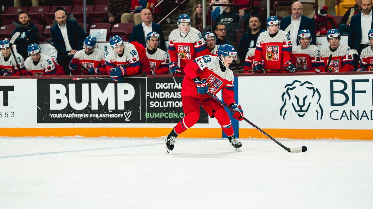 HOKEJ ONLINE: Problém pro dvacítku. Češi znovu prohrávají