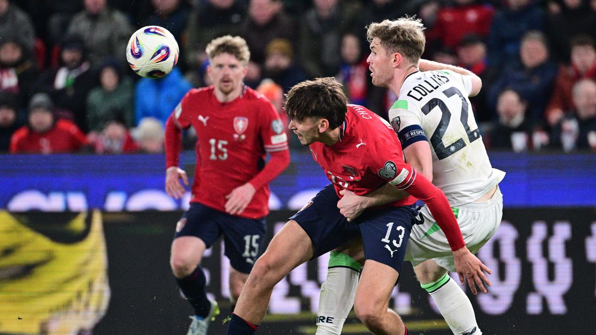 FOTBAL ONLINE: Češi neproměnili velkou šanci. Drama s Irskem vrcholí v prodloužení