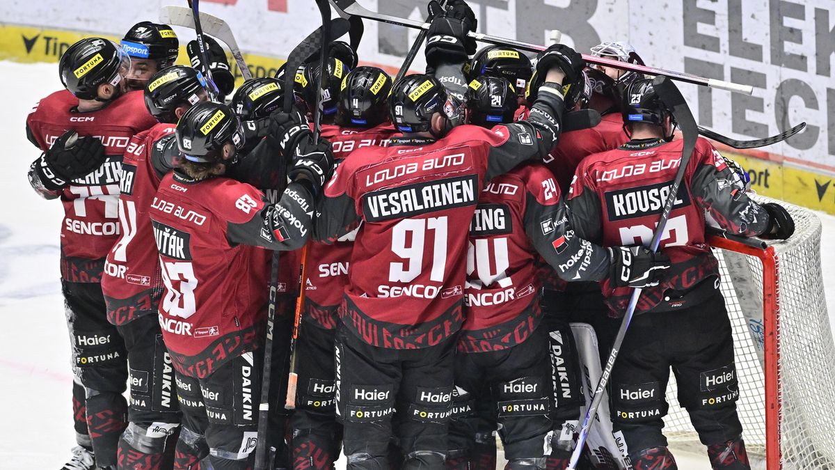 SESTŘIH: Sparta prolomila velké prokletí a je v semifinále! Plzeň po třetí prohře v řadě končí