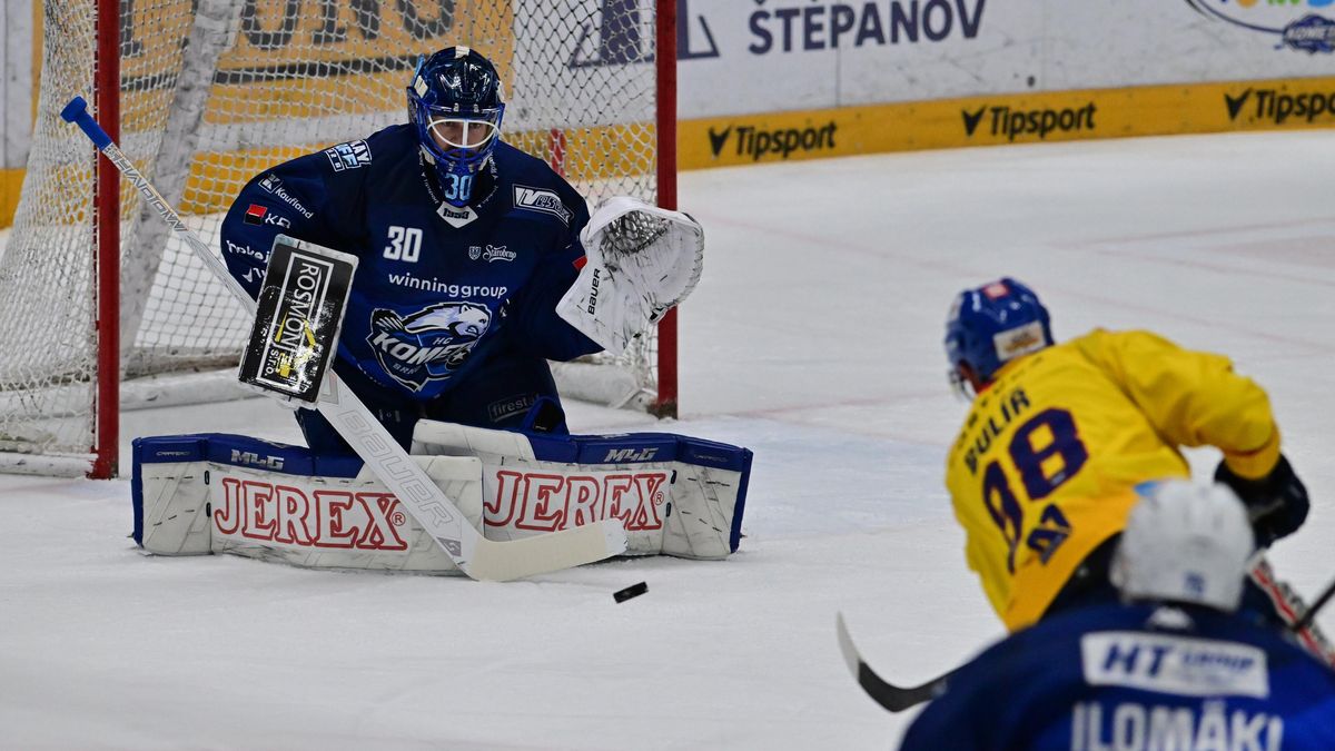 HOKEJ ONLINE: Druhý gól Brna v předkole play off neplatí. Třinec se trefil. Sparta hraje proti Kladnu