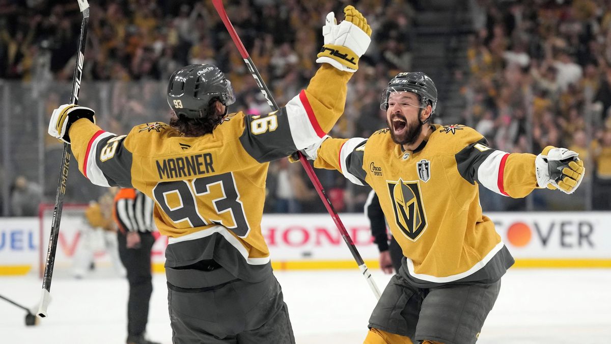 Neuvěřitelný třetí zápas finále. Carolina dotáhla obří ztrátu, vedení ve finálové sérii ale bere Vegas