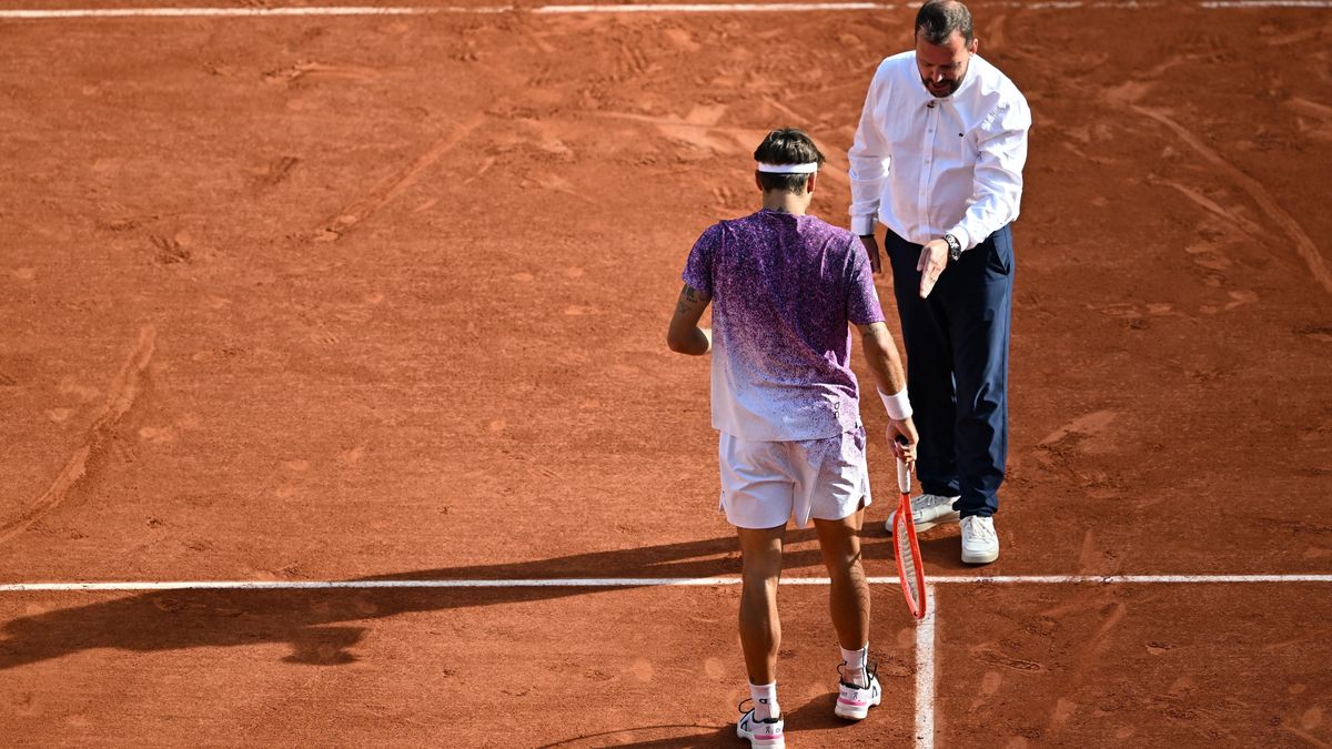 Zářez ve finále Roland Garros. Ukažte tu zatracenou stopu, běsnila legenda