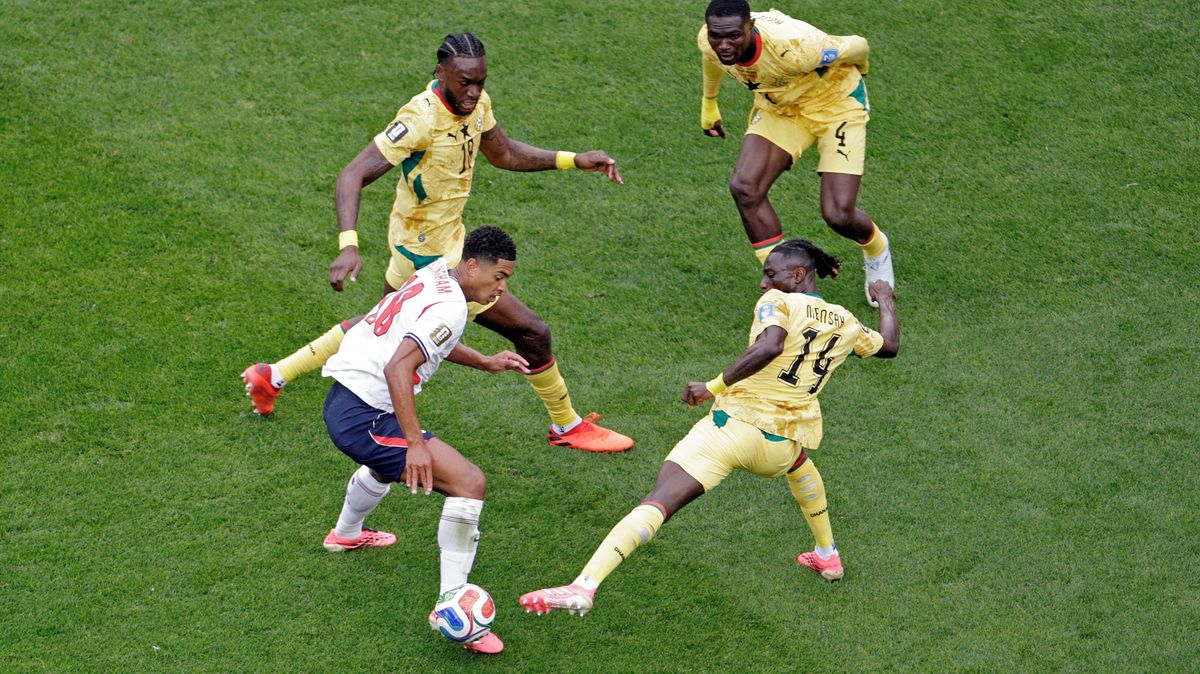FOTBAL ONLINE: V přímém souboji o první místo se Anglie nemůže prosadit proti obrannému bloku Ghany
