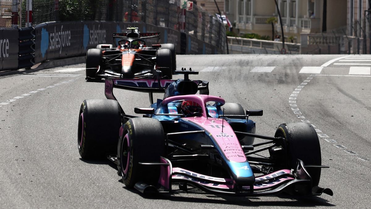 Zdrcený pilot F1 po penalizaci zuřil: Nedokážu popsat bolest, kterou cítím