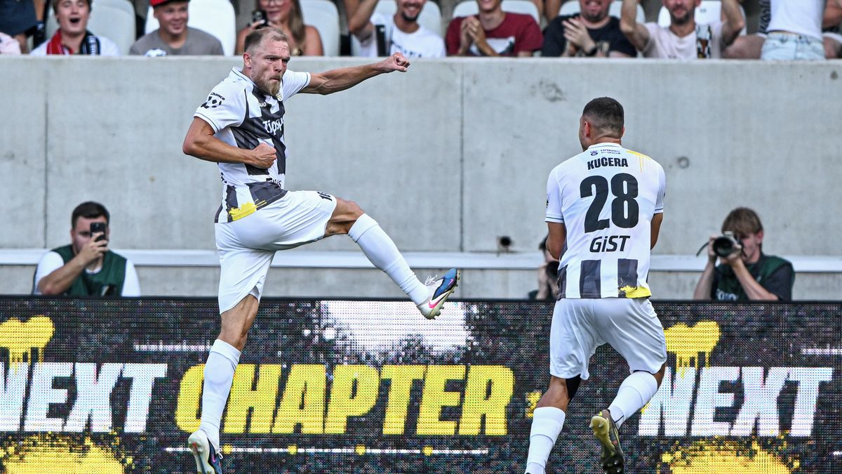 FOTBAL ONLINE: Hradecká paráda. Český zástupce v odvetě otáčí skóre
