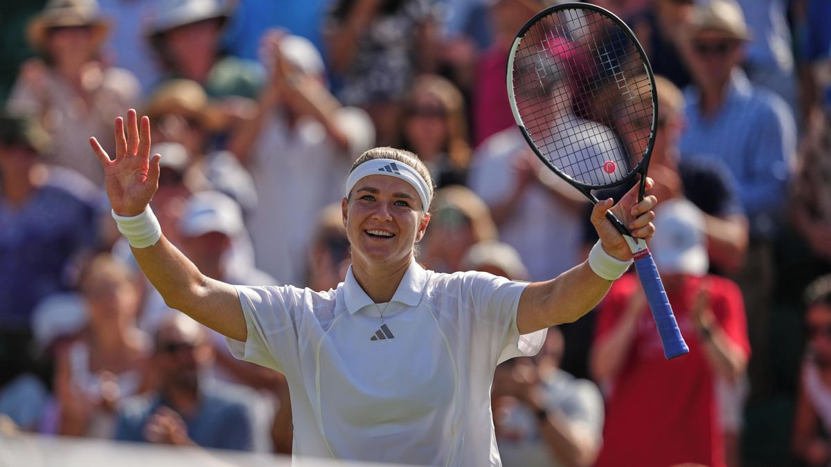 Českou bitvu ve Wimbledonu urvala Muchová, v úterý si zahraje čtvrtfinále