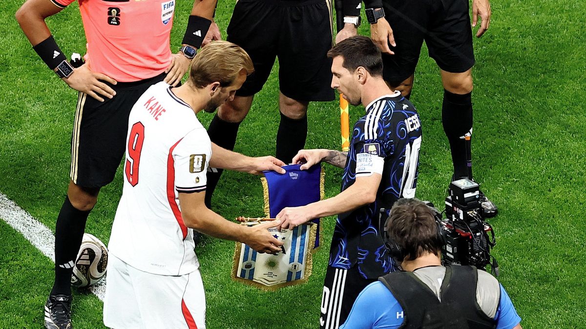 FOTBAL ONLINE: Velké emoce hned zkraje! Anglie bojuje s obhájcem titulu z Argentiny