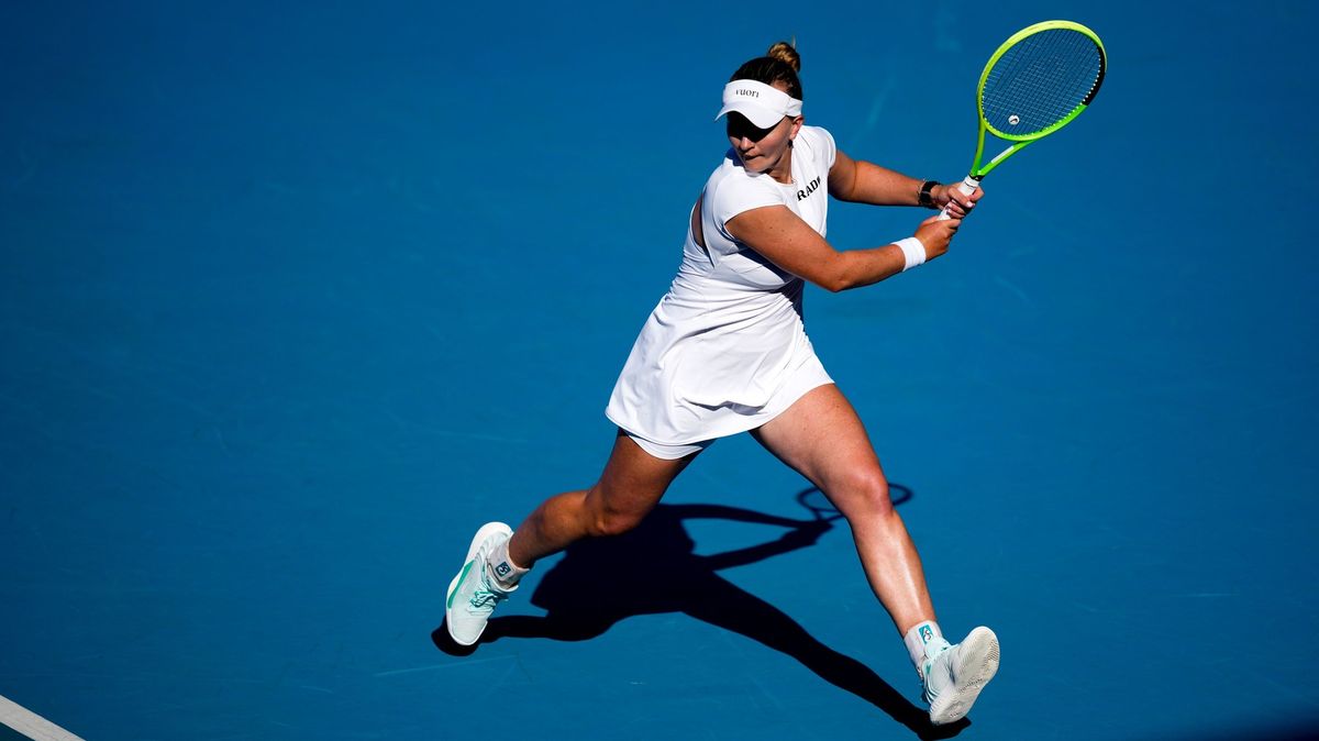 TENIS ONLINE: Krejčíková se vzchopila! V bitvě o titul vrcholí první set