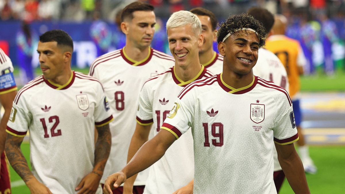 FOTBAL ONLINE: Španělé v boji o finále MS dominují. Další gól neplatí kvůli ofsajdu