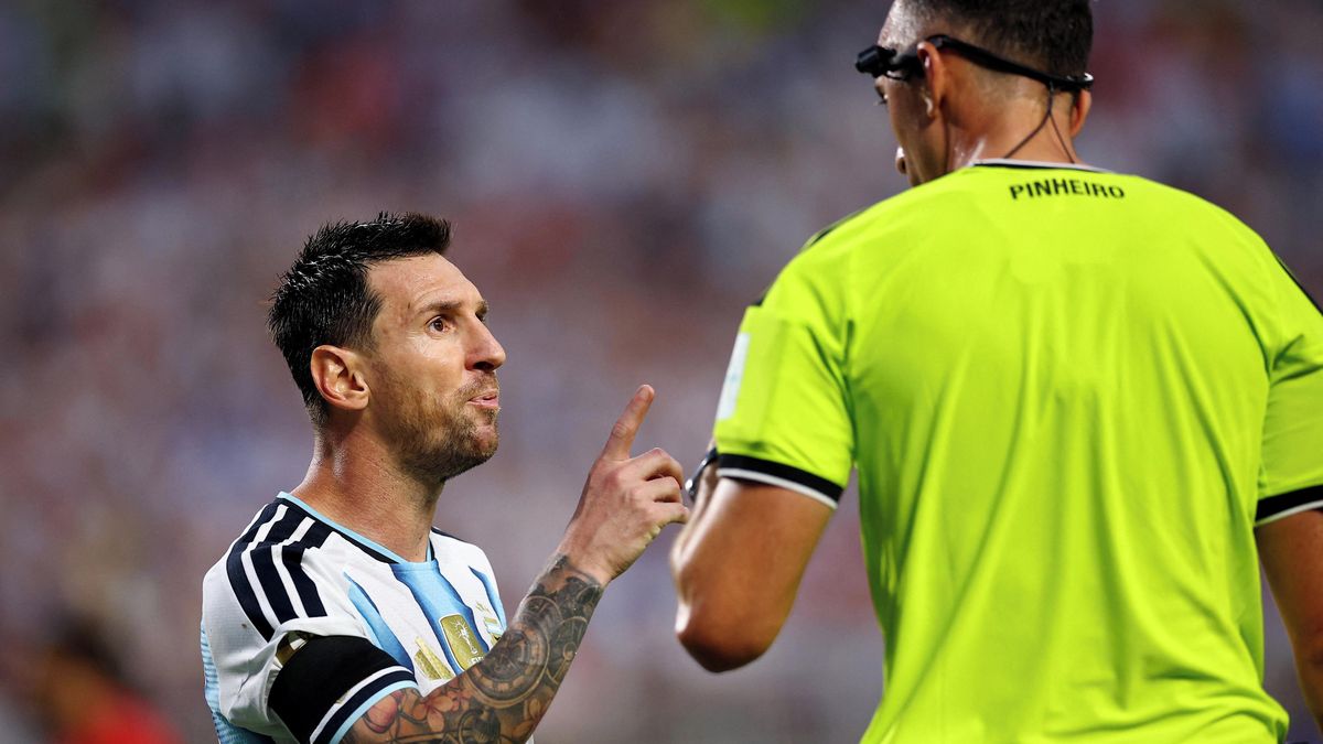 FOTBAL ONLINE: Argentina drží vedení, čtvrtfinále má pod kontrolou