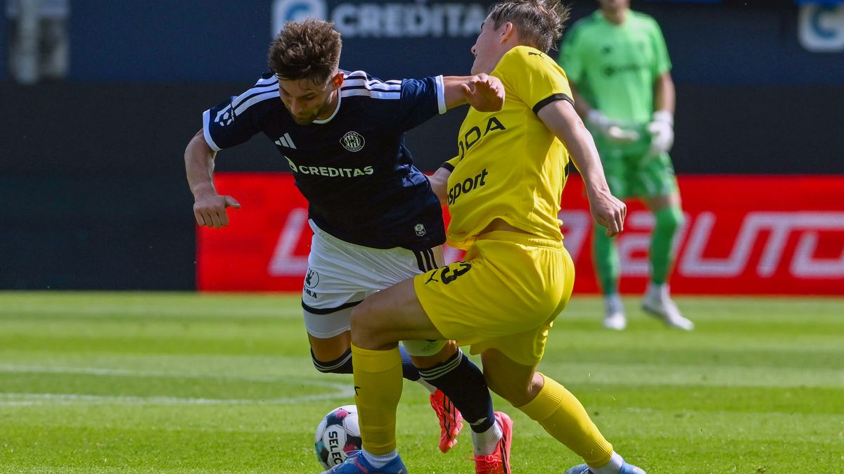 FOTBAL ONLINE: Olomouc udeřila a vrací se do hry. Bohemku čeká rozjetý soupeř