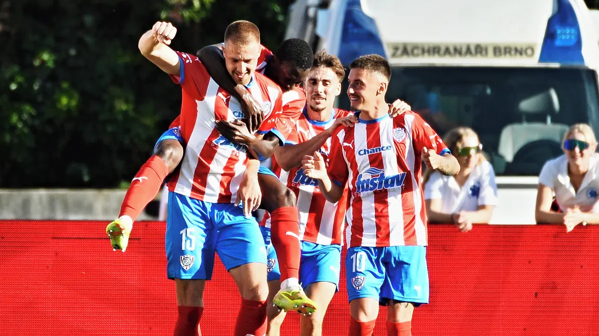 FOTBAL ONLINE: Radost v Brně, Zbrojovka se prosadila. Pardubice spálily velkou šanci