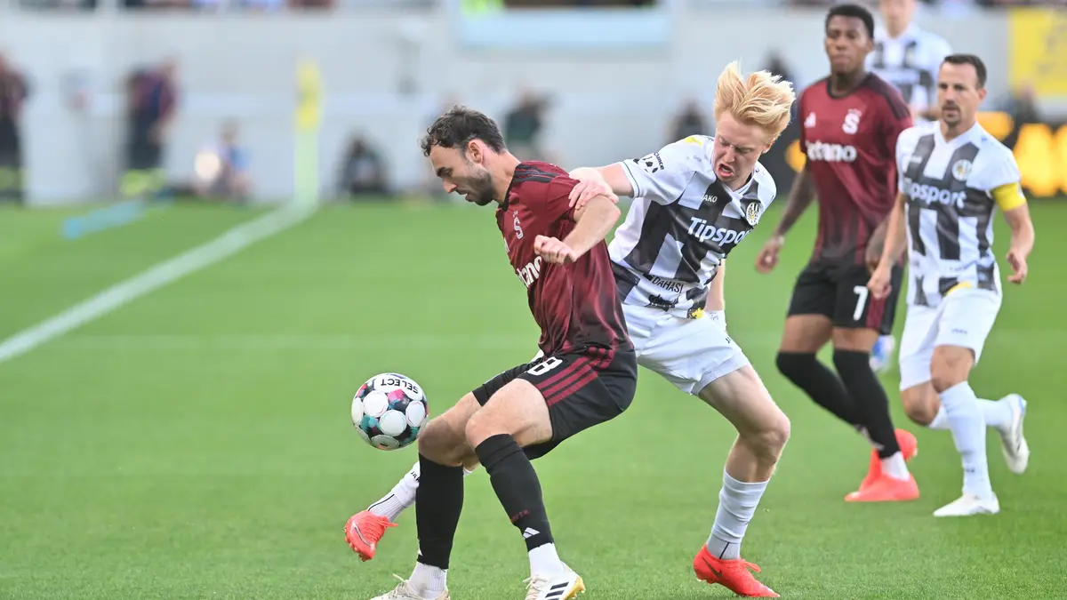 FOTBAL ONLINE: Hradec začal ofenzivně a gólmana Sparty zaměstnal Darida. Liberec se po derby topí v euforii, Boleslav přejela Baník