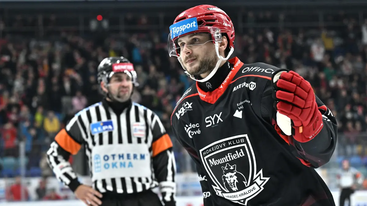 HOKEJ ONLINE: Videomomenty. Hradec znovu odskočil, také Liberec zahazuje trestné střílení