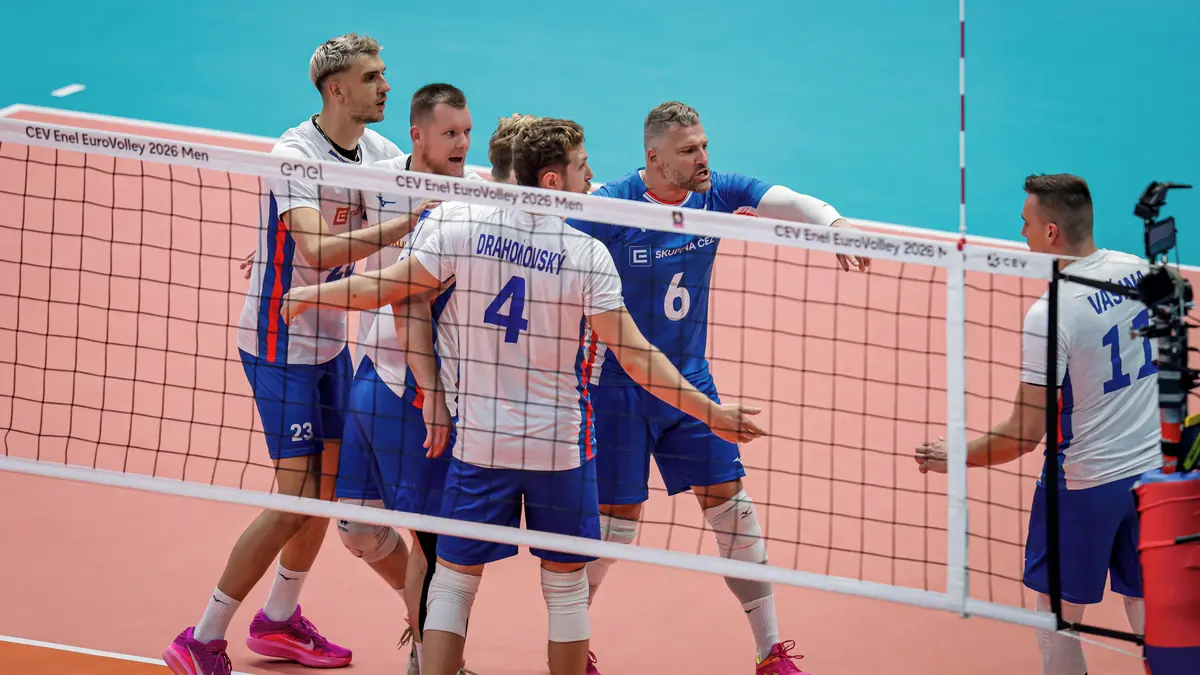 VOLEJBAL ONLINE: Češi hrají nebojácně a nad mistry světa v prvním setu vedou