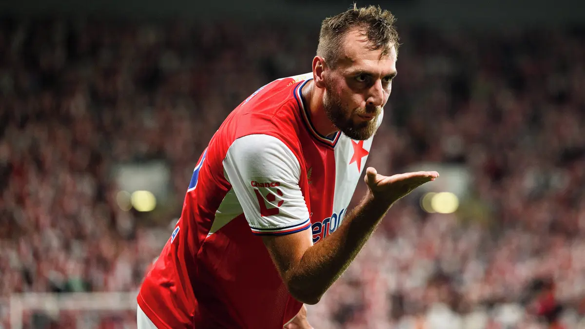 FOTBAL ONLINE: Slavia vstupuje do Ligy mistrů bez Chorého