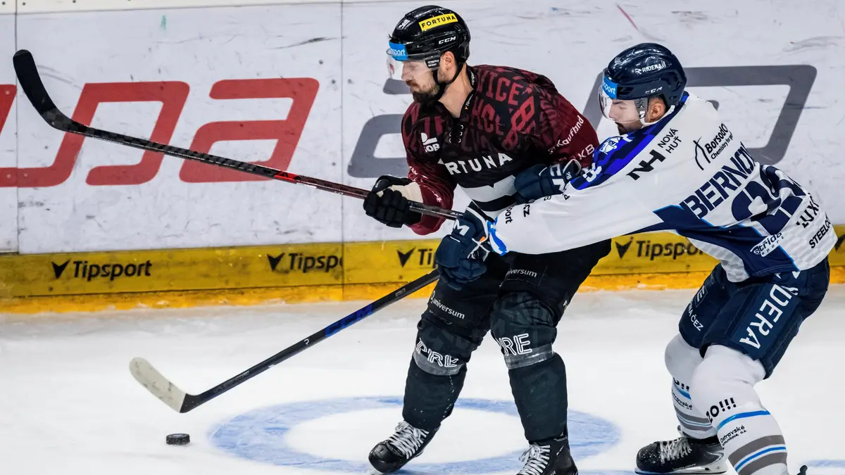 HOKEJ ONLINE: Sparta drží náskok. Budějovice se prosadily v oslabení. Kometa hostí Plzeň
