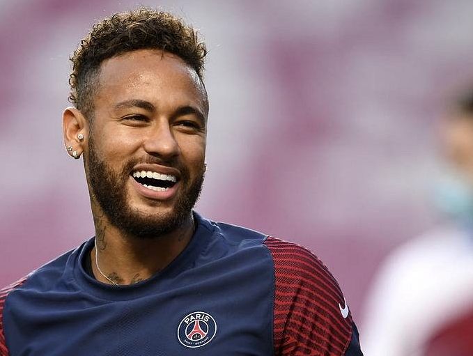 Neymar podepsal dlouhodobou smlouvu s firmou Puma - Sport.cz