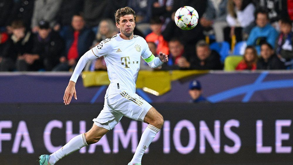 Univerzální voják, který pro fotbal dýchá nonstop. Jak se srdcař Müller v Bayernu dostal na kótu 650