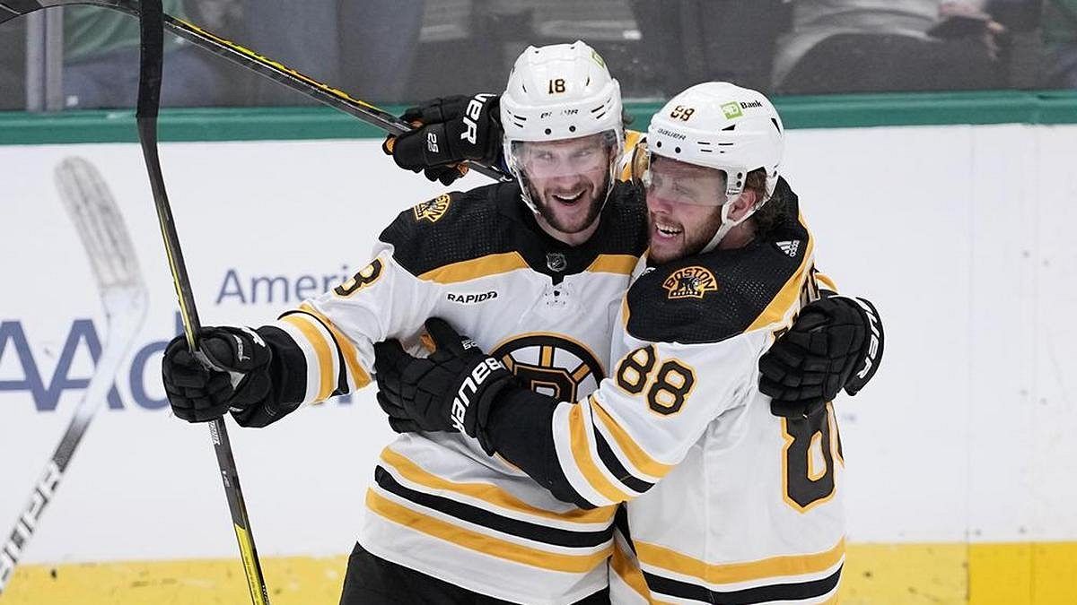Bitva hvězd NHL: McDavid slavil jubilejní trefu, výhru bral asistent Pastrňák