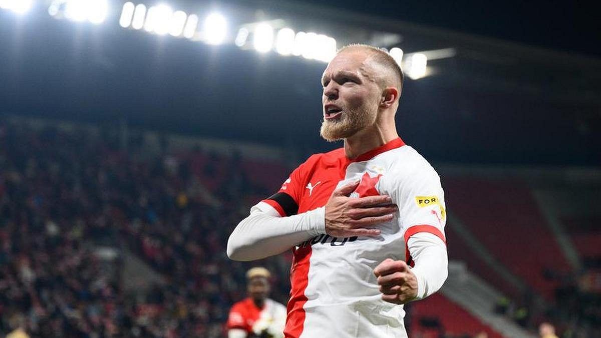 FOTBAL ONLINE: Sparta může jít do čela, Baník se zachraňuje, Slavia nastoupí v Liberci