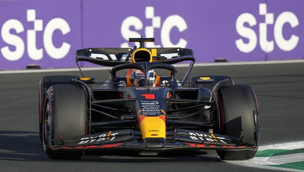 První trénink F1 v Džiddě ovládl Verstappen