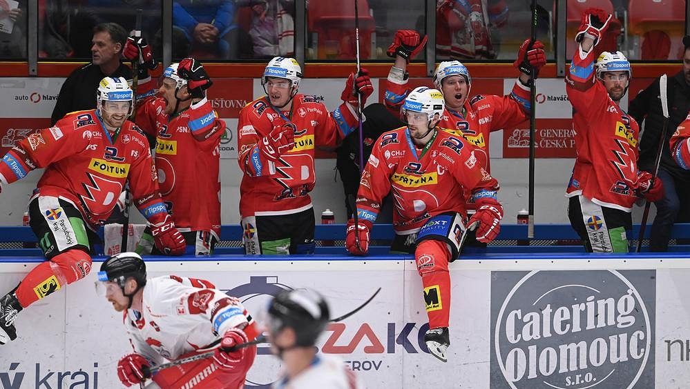 Říčka dal po třech měsících gól a Pardubice nepustily mečbol z ruky. Semlelo nás, jak do toho šláply, uznal olomoucký kouč