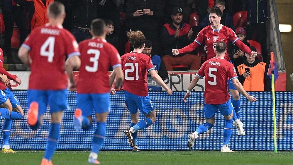 Krejčí: Zahraničí? Na nejlepší věci se musí počkat