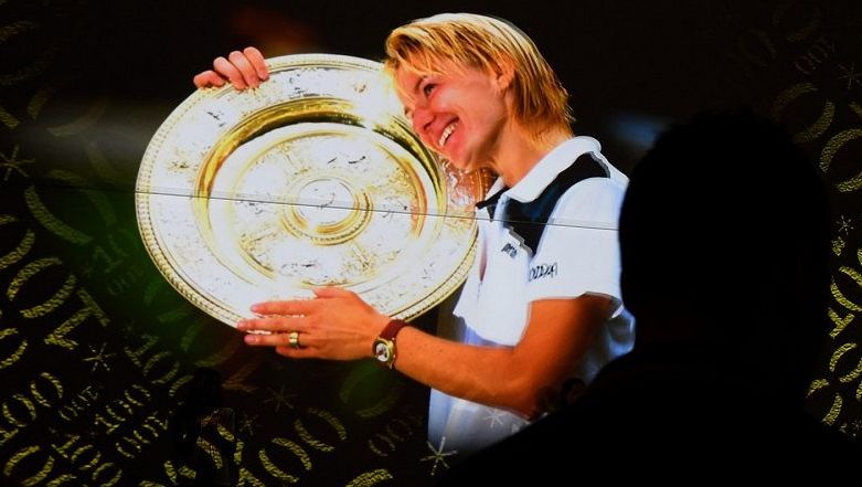Vévodkyně z Kentu se nemýlila. Před 25 lety slavila Novotná triumf v milovaném Wimbledonu