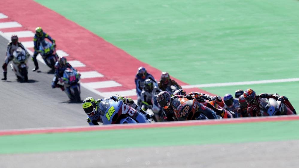 Parádní představení českého mladíka. Salač z pole position dojel v Portugalsku čtvrtý  