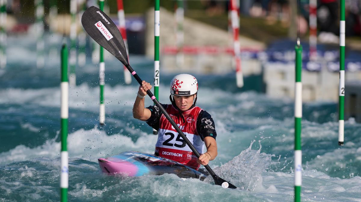 Olympijské místo mají, ale na finále české kajakářky nestačily
