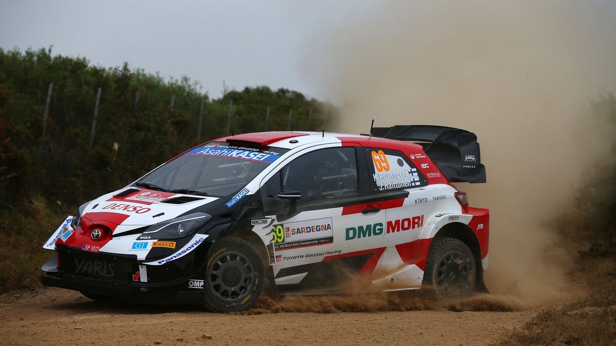 Evans na Středoevropské rallye havaroval, Rovenperä je blízko titulu