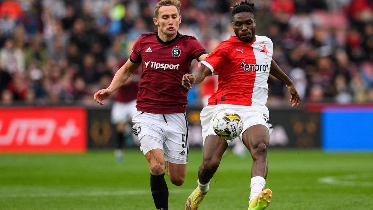 Problém českého fotbalu! Expert promluvil, proč musí Sparta i Slavia nakupovat v cizině