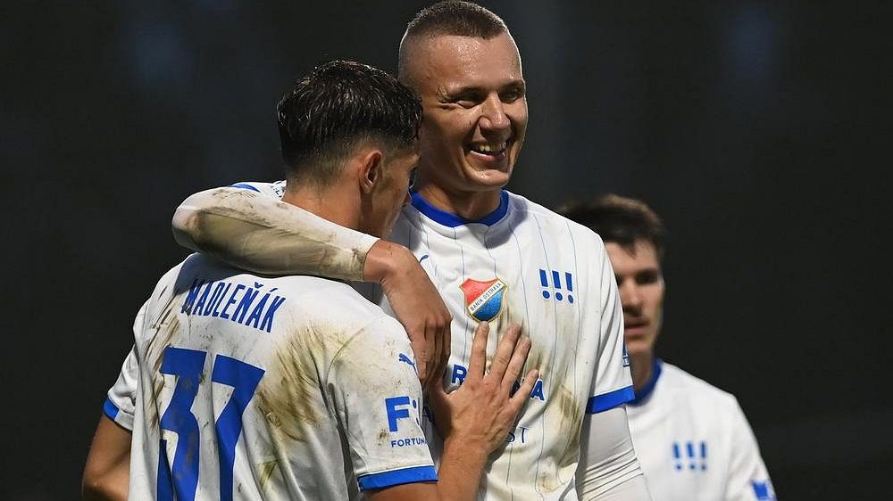 Almási dvěma góly naštval bývalého trenéra. Prý jsem si je měl nechat na jindy, smál se