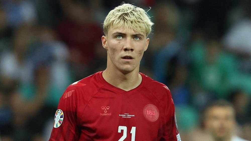 Dánský talent zamíří do Anglie. United zaplatí 72 milionů liber