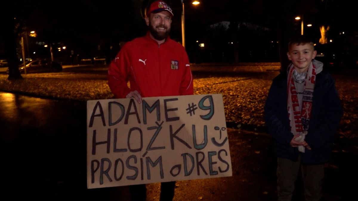Skandál fanoušky zaskočil, v postup přesto dál věří