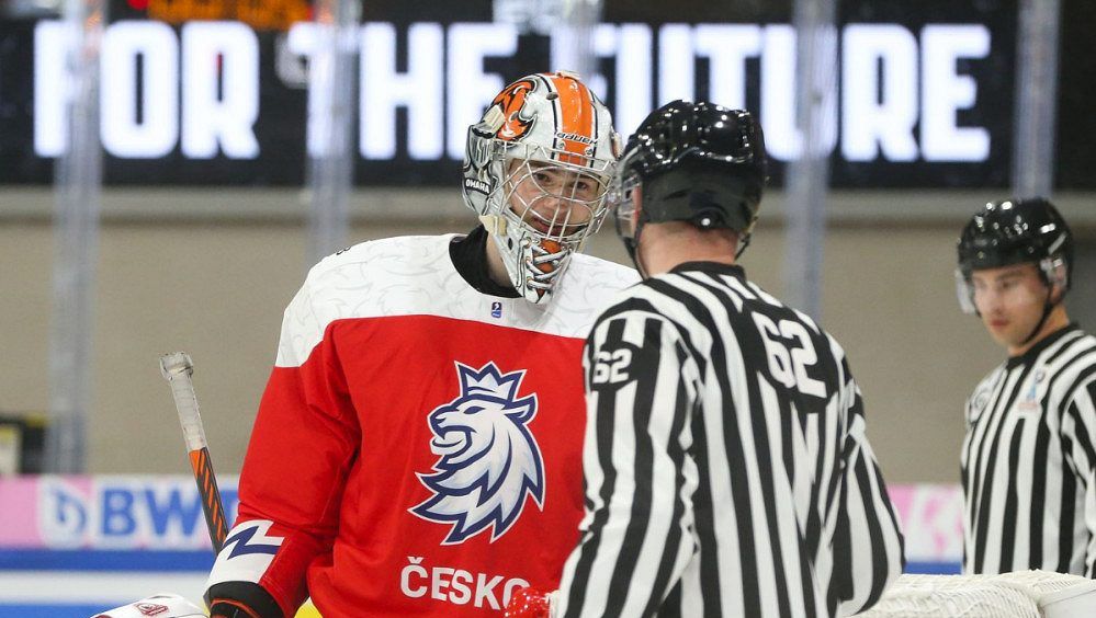 Osmnáctka vstřebává hořkost. Tohle nebylo od Švédů fér, stěžují si hráči