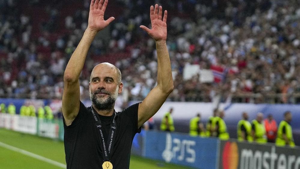 RÁNO/DOPO Nezastavitelný Guardiola. Blíží se Fergusonovi, se City už překonal Barcelonu