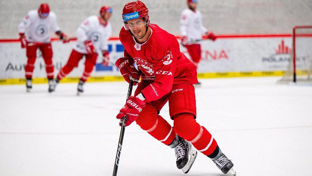 Hokejisté Pardubic porazili Augsburg a jsou ve finále Dolomiten Cupu