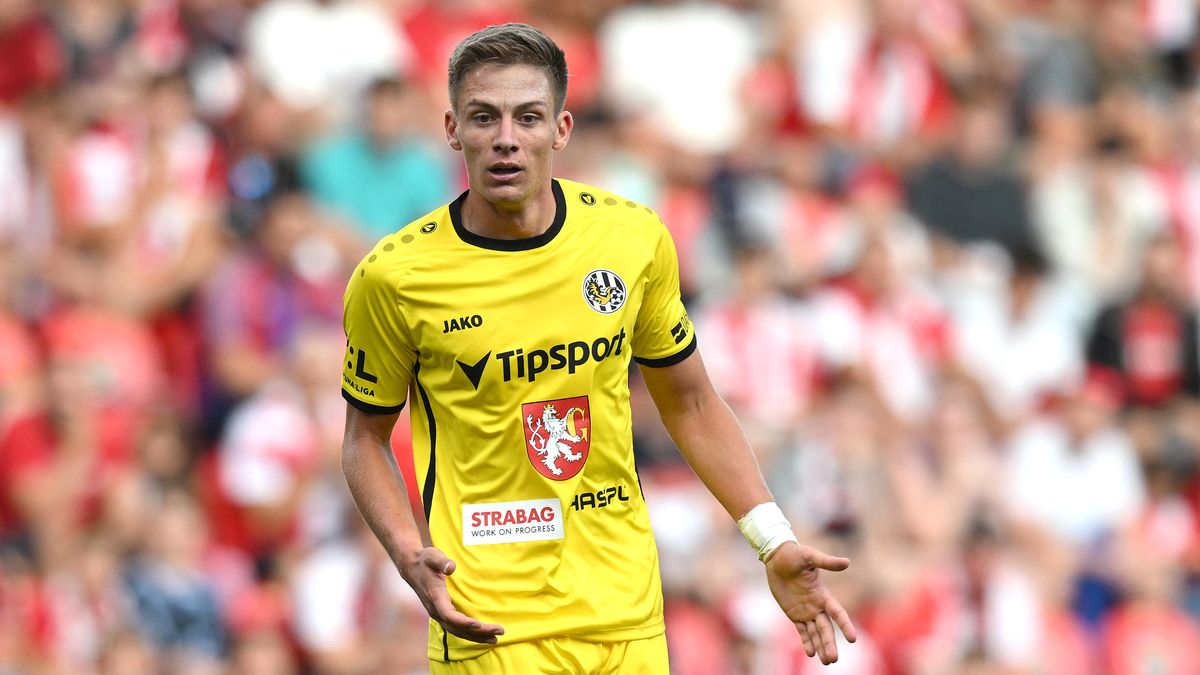 PŘÍMÁK: Sparta hraje lepší fotbal než Slavia, tvrdí obránce se zkušenostmi z Itálie