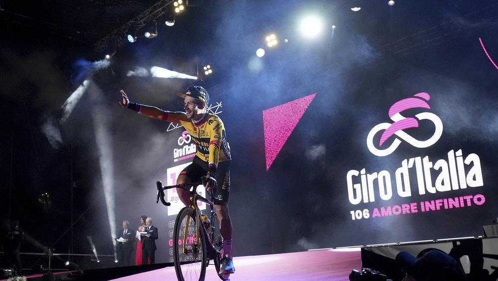 Roglič přišel před startem Gira o dalšího pomocníka, krajana Tratnika