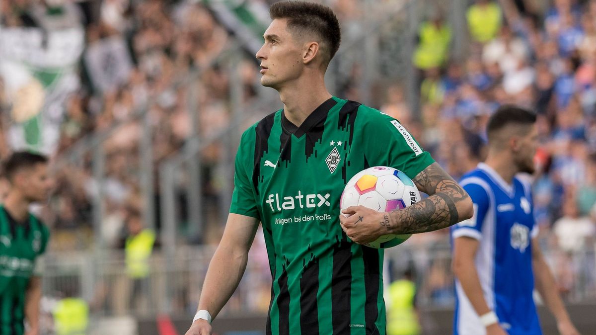 Čvančara stihl úplně všechno, ač ho trápí zranění. Možné je cokoliv, mlží trenér